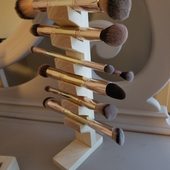 Maskcara Makeup Seint Maskcara Brush Holder Poshmark